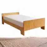 Cama De Transicion Montessori Monchy, vista principal en fondo blanco para tienda online.